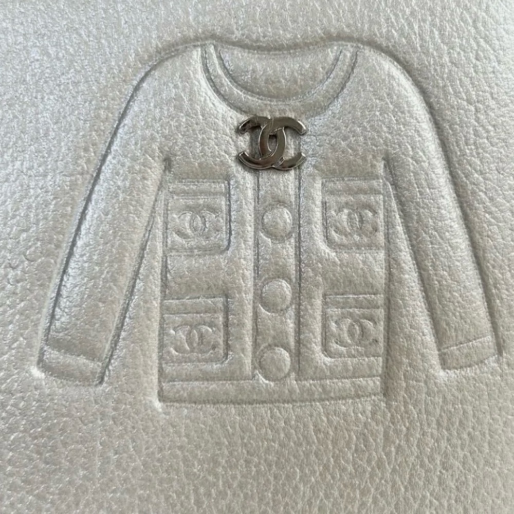 Chanel Silver Women's Wallet - Picture 6 of 8